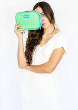 Load image into Gallery viewer, Jewelry Clutch